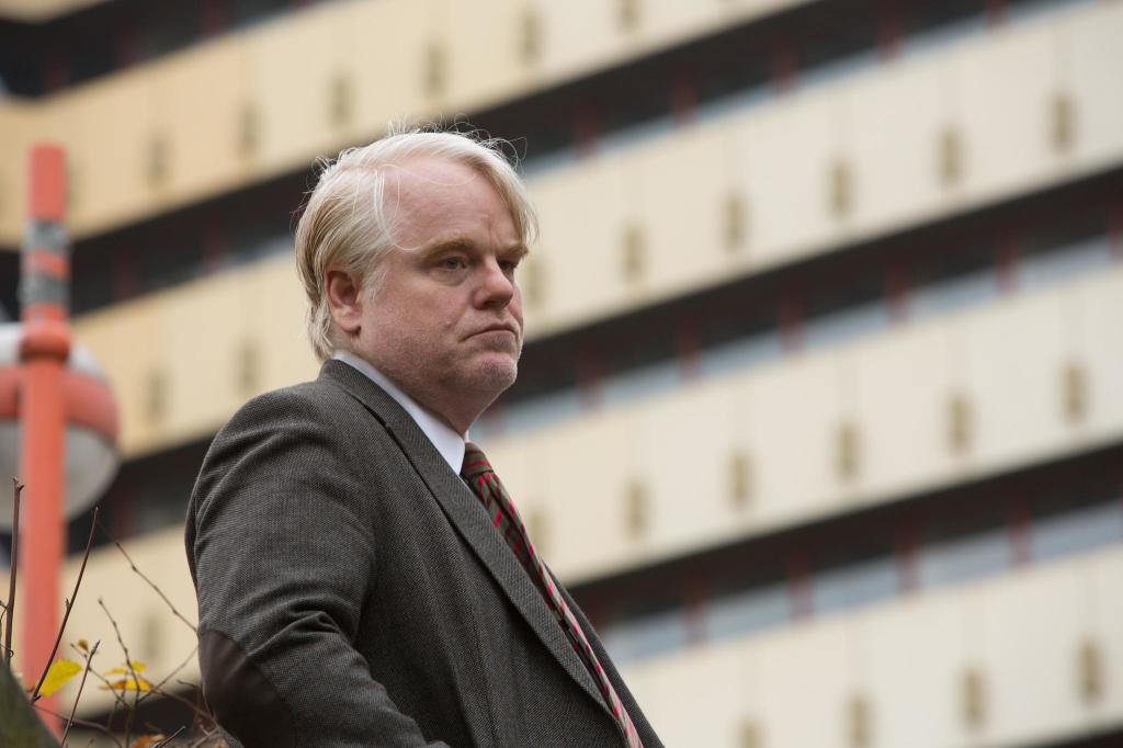 still-of-philip-seymour-hoffman-in-a-most-wanted-man-2014-large-picture